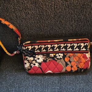 Floral Quilted Vera Bradley Phone Case - Red and Black